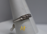 Alianza de boda con diamantes en oro blanco de 14 quilates