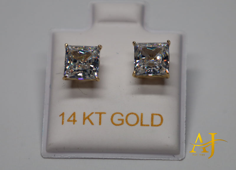 14k 6mm Princess Cut