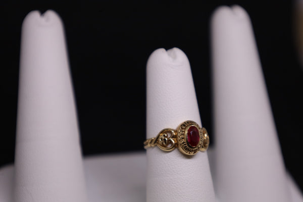 Anillo de graduación para mujer de oro de 14 kt