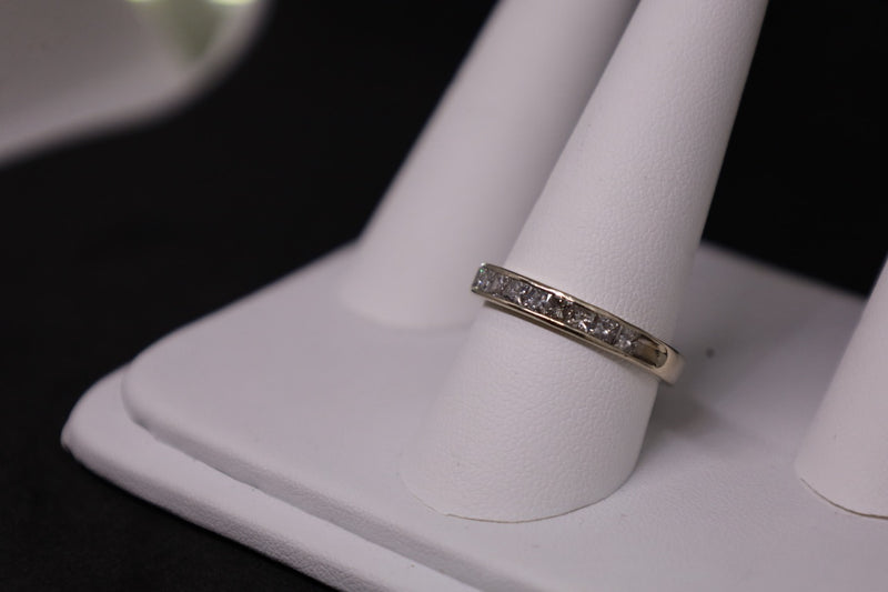 14K Mens Marriage Band