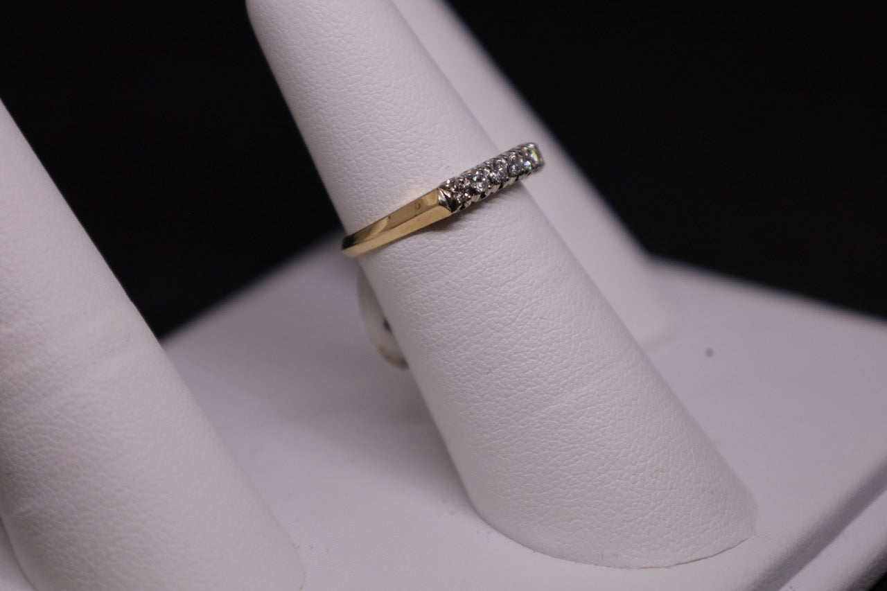 14KT Diamond Wedding Band