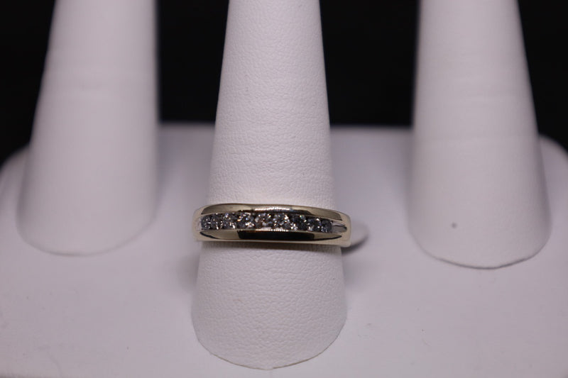 10KT White Gold Wedding Band