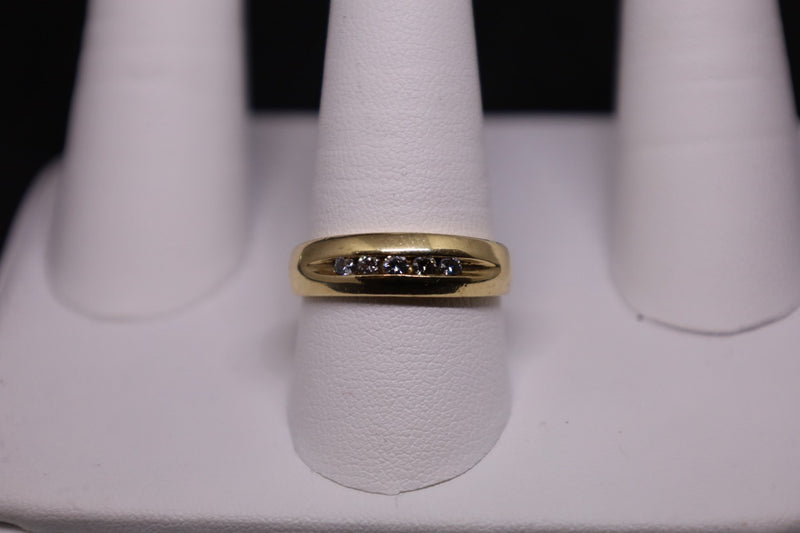 14KT Diamond Wedding Band