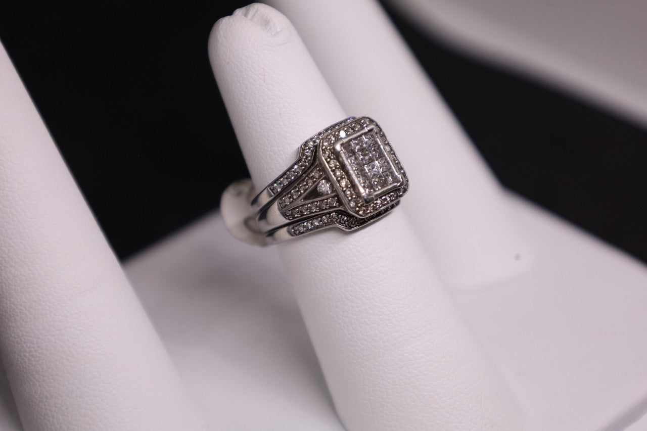 14KT White Gold Engagement Set