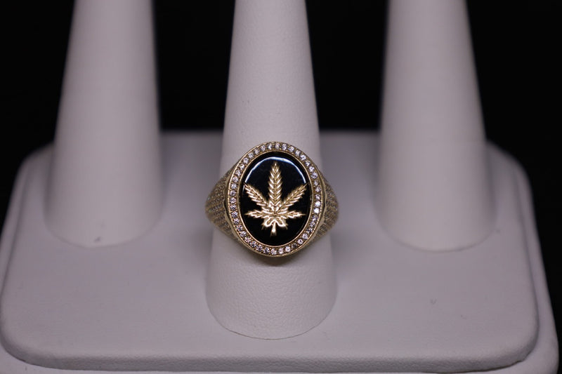 14KT Onyx Leaf CZ Ring