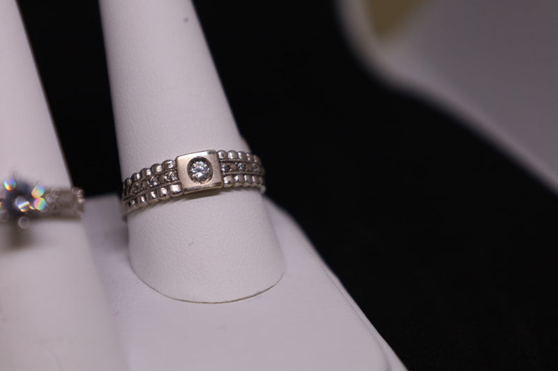 Conjunto de matrimonio en oro blanco de 14 kt