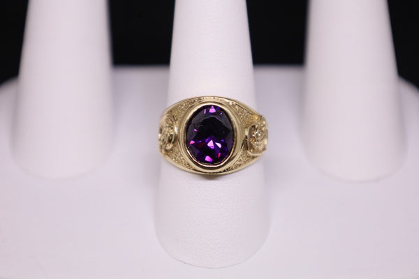 Anillo de caballo morado con circonita cúbica de 14 quilates