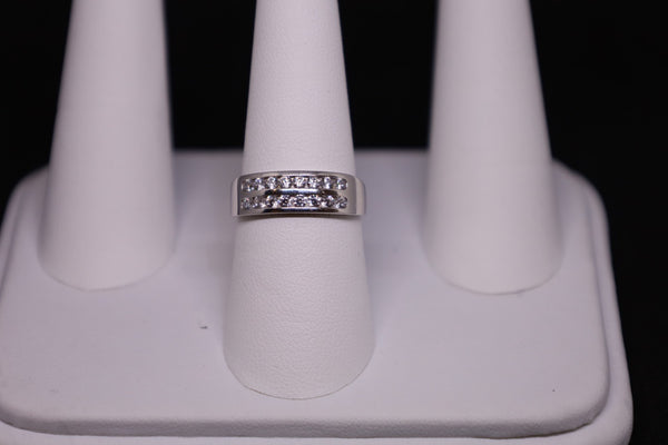 14KT White Gold Engagement Band