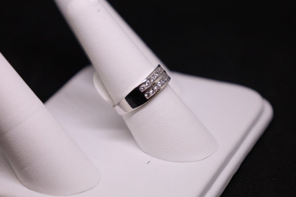 14KT White Gold Engagement Band