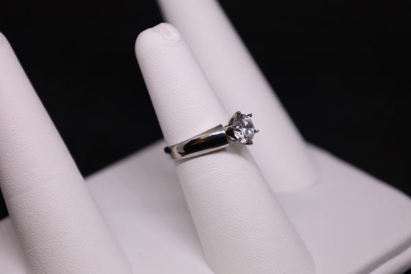 14KT White Gold Promise Ring